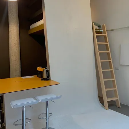 Navigli_torricelli 10_loft Apartment Mailand